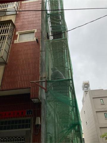 復佳企業（台中）統包工程 - 打石牆面