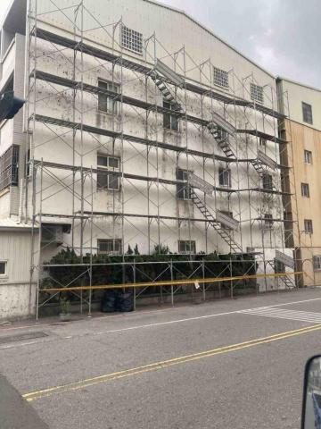 復佳企業（台中）統包工程 - 外牆施作防水工程