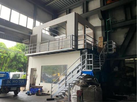 佳昌工程行 - 欄杆鐵樓梯