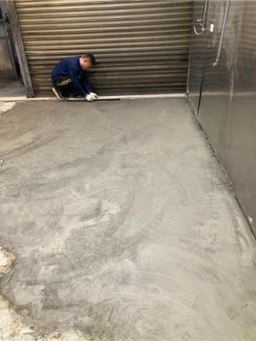 復佳企業（台中）統包工程 - 地面打底