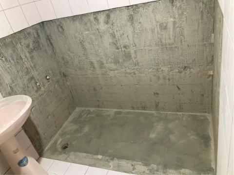 復佳企業（台中）統包工程 - 浴室打底地二層
