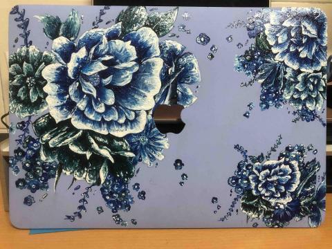 黃承善 - 手繪電腦殼