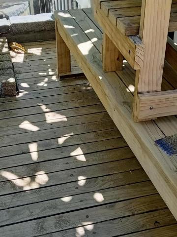 三合順防水油漆塗裝裝修工程 - 室外松木整修-（表面原有漆面磨除）