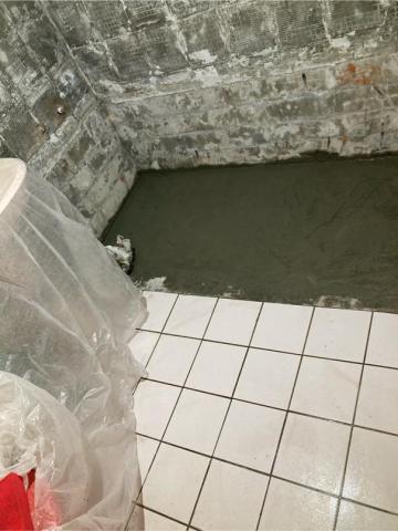 復佳企業（台中）統包工程 - 浴室打底