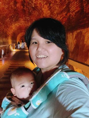 提供奶粉服務的專家白凱茵