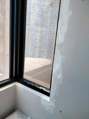 丞鈞室內修繕工作室 - 牆面壁癌處理中
