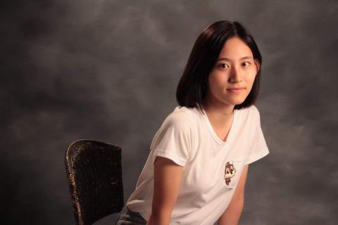 提供3dmax服務的專家cindy