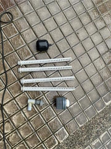 水晶晶冷氣工程 - 冷卻水塔配件噴水桿，過濾網，溢流孔拆卸清洗