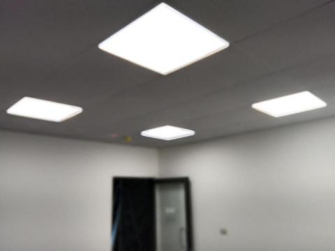 甄盈企業社 - 成功大學平板燈安裝