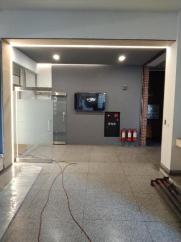 甄盈企業社 - 成功大學鋁槽燈安裝