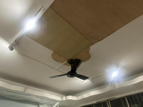 李坤霖 - 吊扇安裝