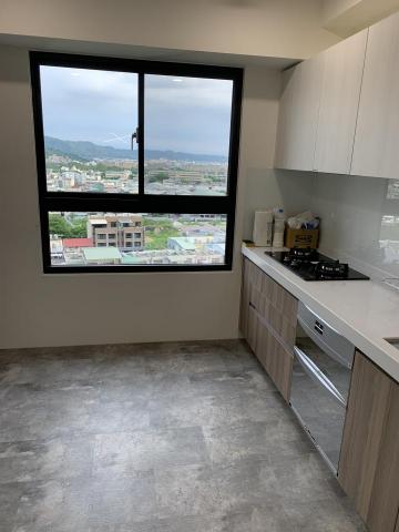 昶順清潔工程有限公司 - 裝潢場細清