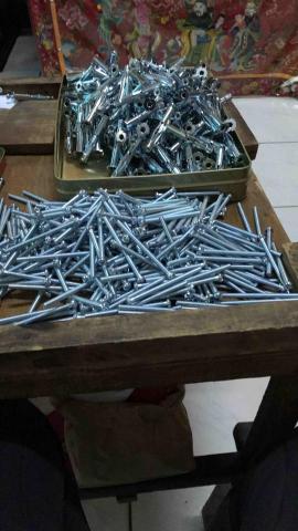 裔淇 - 家庭代工