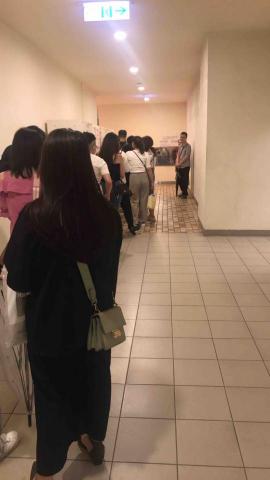 裔淇 - 代購知名泡芙