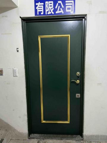 偉新企業 - 更換門片