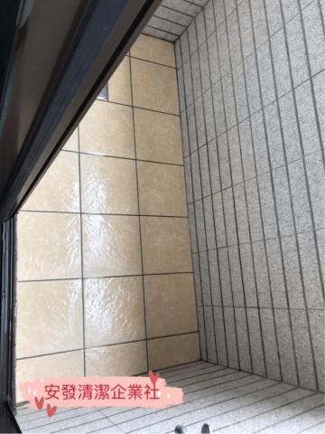 嘉欣居家清潔有限公司 - 陽台地板清潔