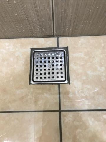 嘉欣居家清潔有限公司 - 學生宿舍排水孔