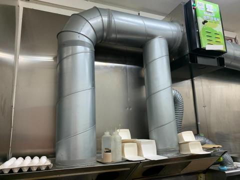 峰捷油煙靜電風管工程 - 廚房油煙處理、靜電機保養買賣、廚房抽風設備設計安裝、風管製造安裝、各式抽風系統設計規劃、活性碳除味箱、冷氣風管、冰水機集風箱0913580165莊先生 line:jackyjon0917