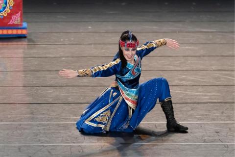 吳子安 - 民間舞