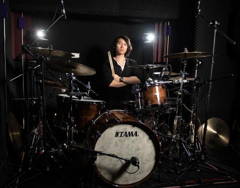 陶存孝 (Speed Justin Tao) - 教室空間與鼓組設備 陶存孝 (Speed Justin Tao) - 教室空間與鼓組設備