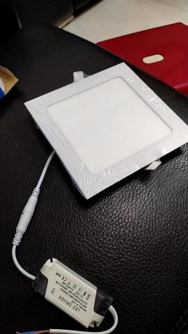 世山實業社 - 方型坎燈