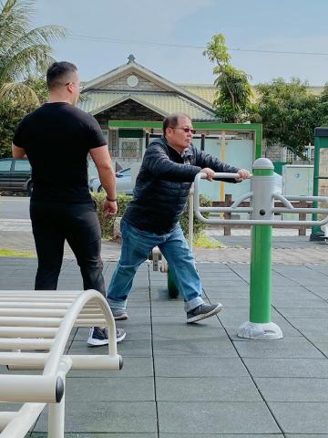 ～Aaron教練～ - 針對樂齡長輩的戶外健身指導！！