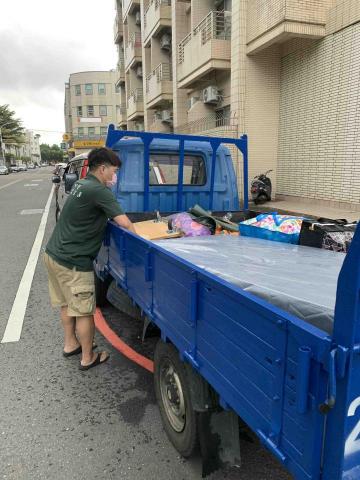 昱信搬家物流貨運 - 
