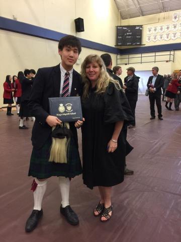 Mickey - 加拿大King's Edge-hill School畢業證書與照片