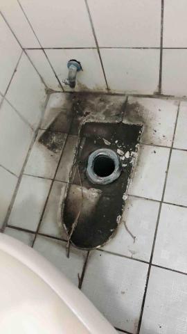 林金寬 - 馬桶漏水滲入樓下致天花板漏水