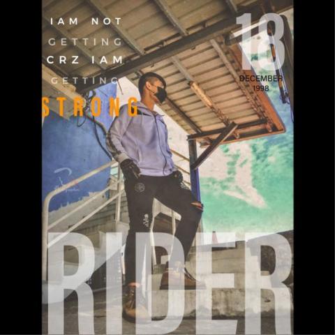 閆智翔 - 自拍後海報設計