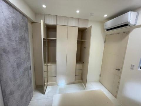 壹陸室內裝修設計 - 手作收納疊櫃+高衣櫃

手作拉門