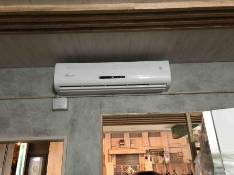 詠豐電器企業社 - 
 詠豐電器企業社 -