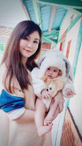 提供奶粉服務的專家周巧凰