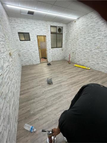 益昌室內裝潢 - 壁紙。塑膠地磚。