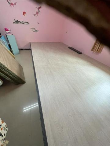 益昌室內裝潢 - 塑膠地磚