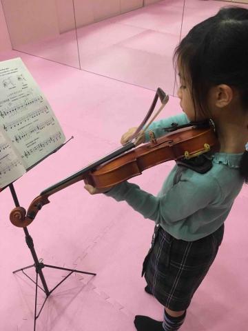 高老師音樂工作室Kelly’s music studio - 幼兒小提琴教學