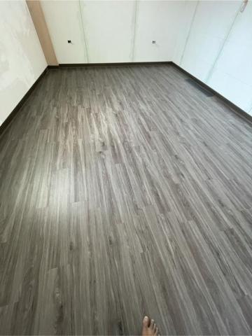 益昌室內裝潢 - 塑膠地磚