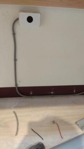 小江 - 插座新增