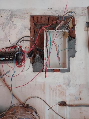 華瑞水電 - 動力箱更換˙室內線路抽換