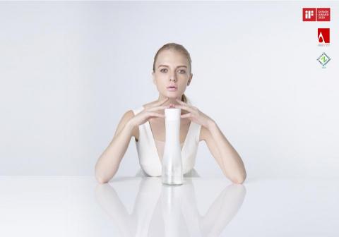 sense create - 產品設計、品牌設計 | SPARKEAU 是一款兼具時尚與環保的氣泡水，更達成了美感與人體工學之間的完美平衡。纖思幫助台灣在地品牌，讓台灣第一瓶自產自銷的氣泡水成功打入高級餐廳市場。