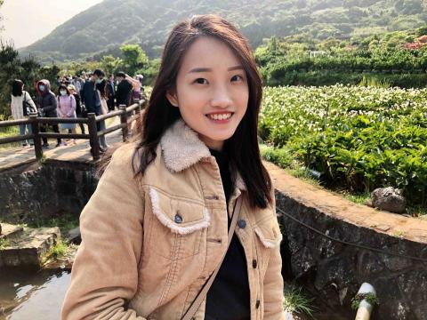 提供劉嘉雯官司服務的專家鄭鈺雯