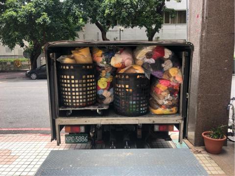 詠心搬家貨運公司 -  