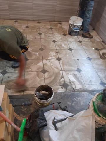 花東夢想起飛住宅修繕 - 磁磚舖設