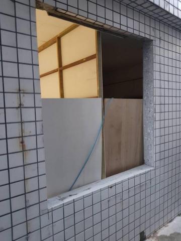 花東夢想起飛住宅修繕 - 窗框拆除更新