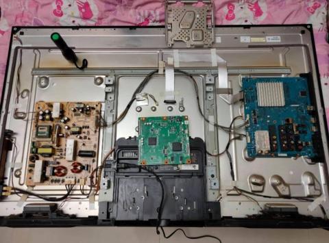 馮先生維修站 - SONY電視不開機