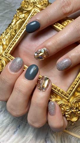 欣怡客製化美甲工作室 - 