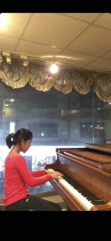 綺響音樂 - 擁有演奏琴給學生練習
