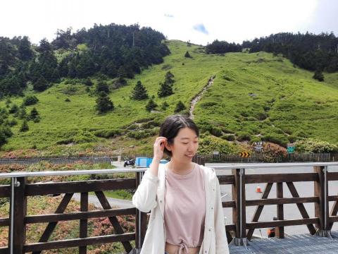 提供諮商dcard服務的專家原翎喬