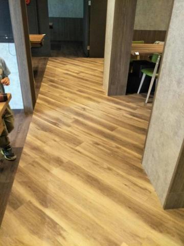 宜典傢飾有限公司 - 