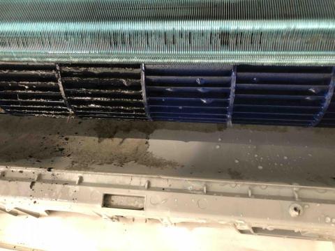 好麗淨專業冷氣保養清洗 - 清洗前後的比較